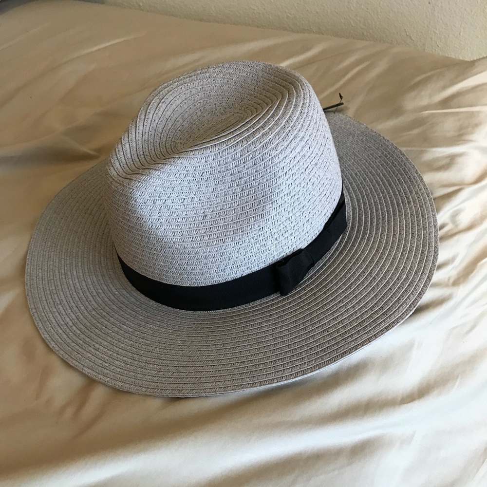 Lovely grey Hat 🌫